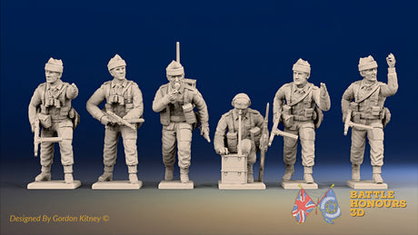 WW2 British Commando command figures in cap comforters, front view
