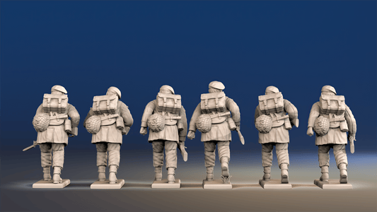 WW2 British Paratroopers - Advancing, Red Berets
