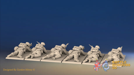 WW2 British Paratroopers Red Beret Prone miniature figures rear view