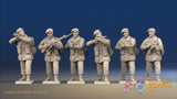 WW2 British Paratroopers Red Beret Standing Firing miniature figures front view