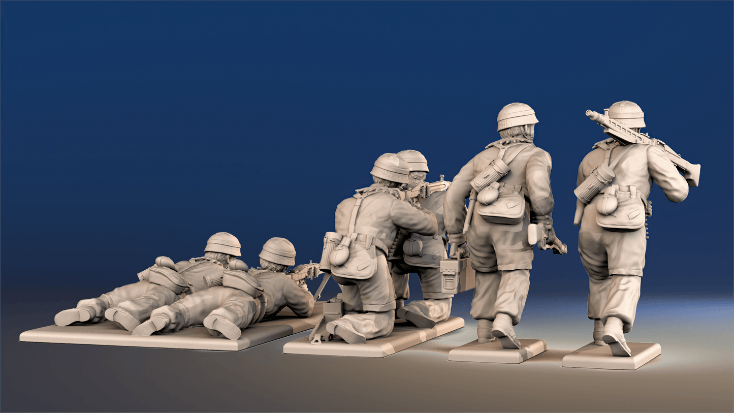 WW2 German Fallschirmjäger - MG42 Machine Gun Team
