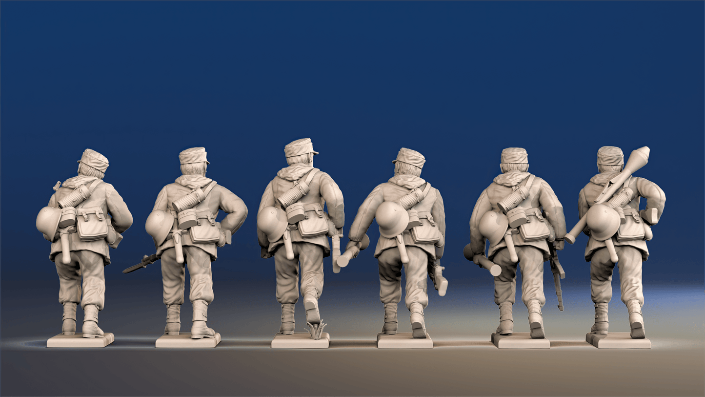 WW2 German Grenadiers - Advancing, Smocks, Field Caps and Gaiters