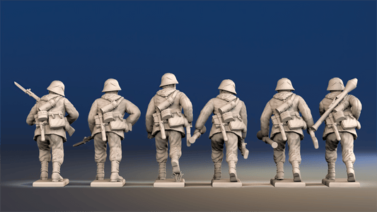WW2 German Panzergrenadiers - Advancing, Smocks, Helmets and Gaiters
