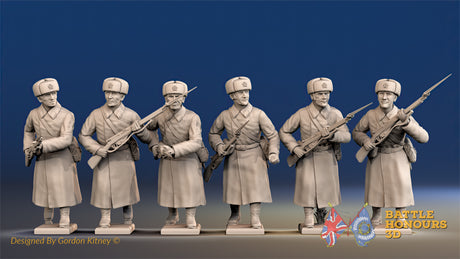 Russian greatcoat advancing fur hat miniature figures view 1