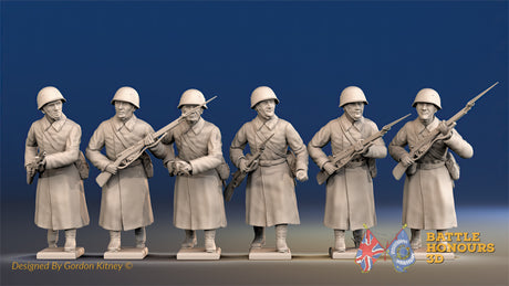 Russian greatcoat advancing helmet miniature figures view 1