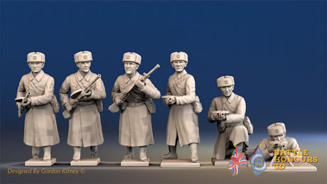 Russian light machine gun greatcoat fur hat figures view 1