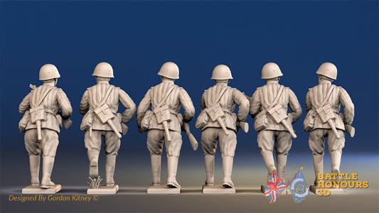 Russian Padded Uniform Advancing Helmet MG Team