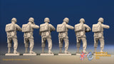 WW2 US Paratroopers Without Field Dressing Standing Firing miniature figures rear view