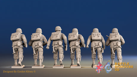 US Airborne BAR team advancing rear view alternate set